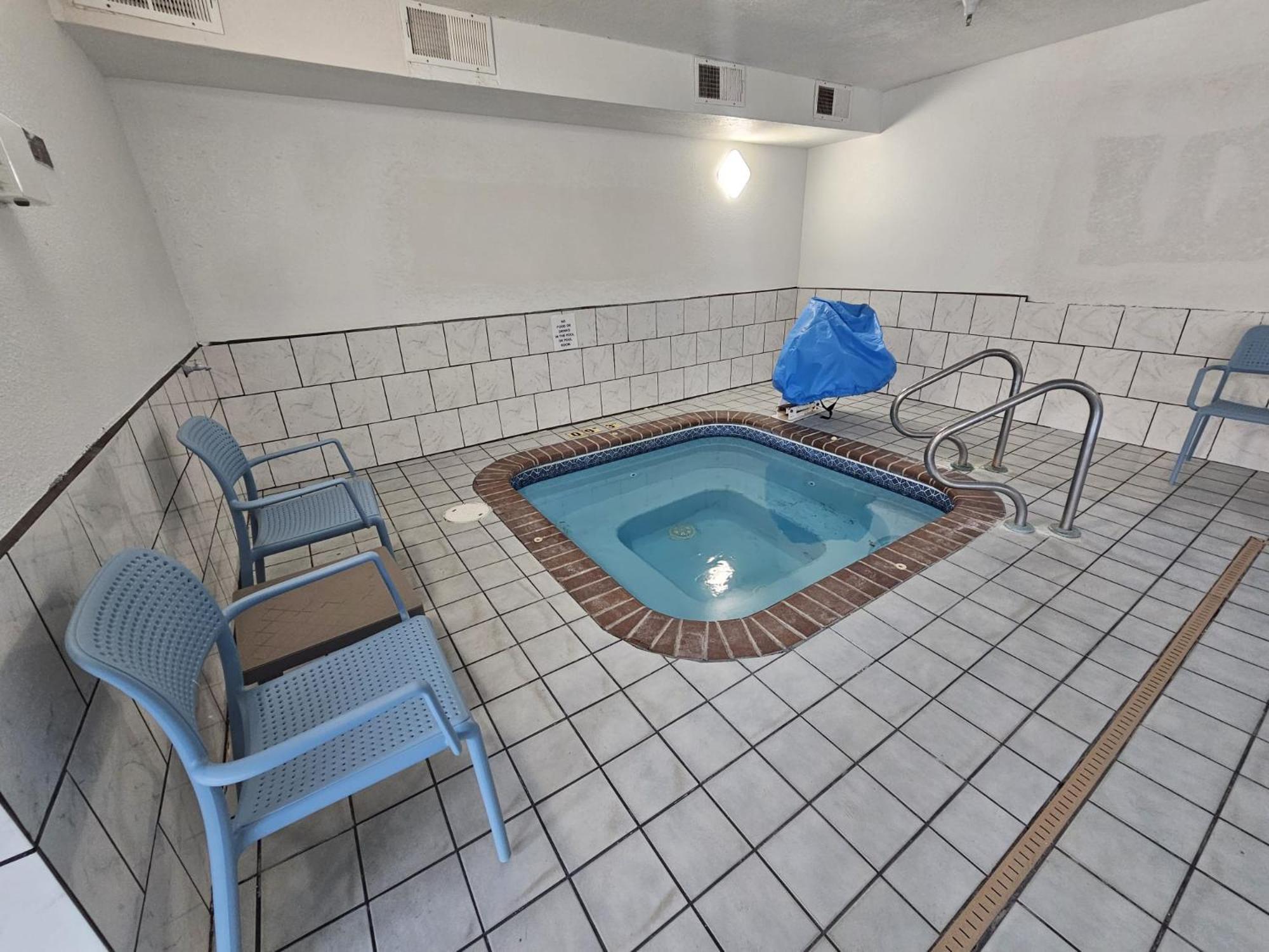 Sleep Inn & Suites Salina I-135 Εξωτερικό φωτογραφία