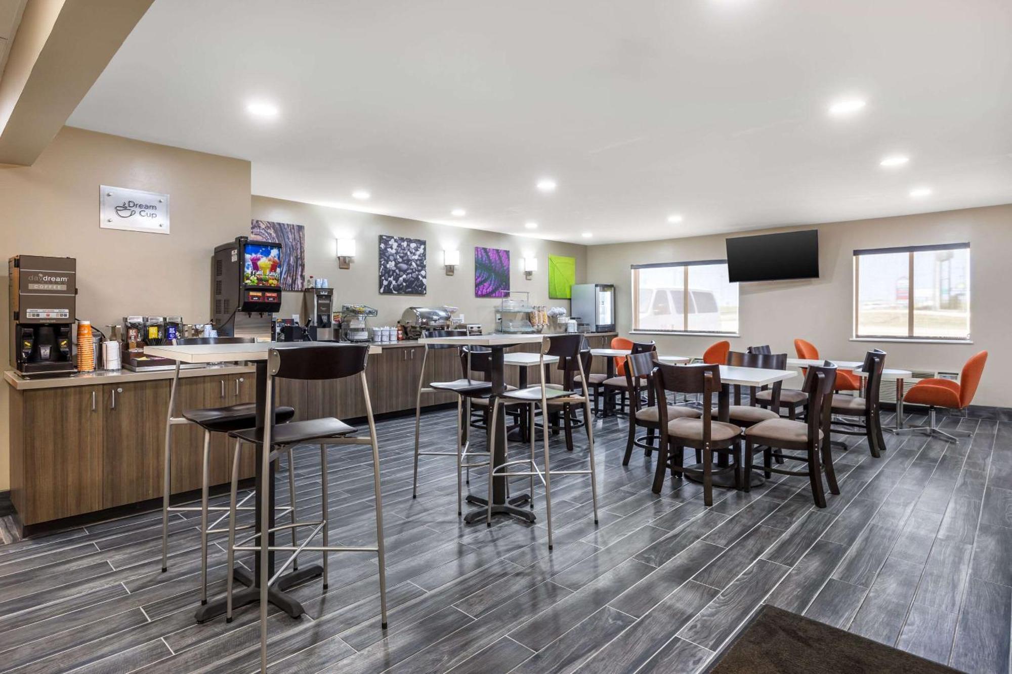 Sleep Inn & Suites Salina I-135 Εξωτερικό φωτογραφία