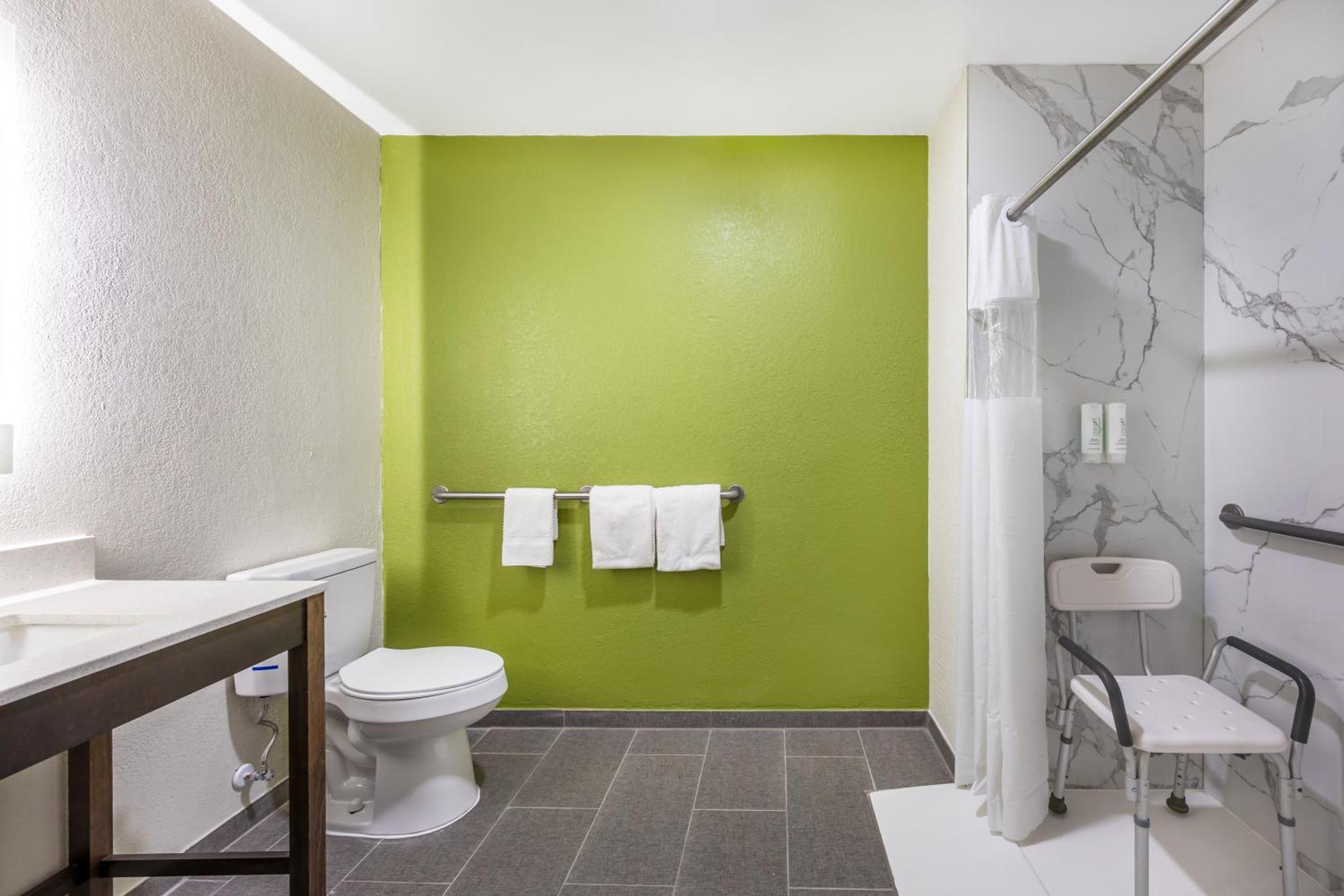 Sleep Inn & Suites Salina I-135 Εξωτερικό φωτογραφία