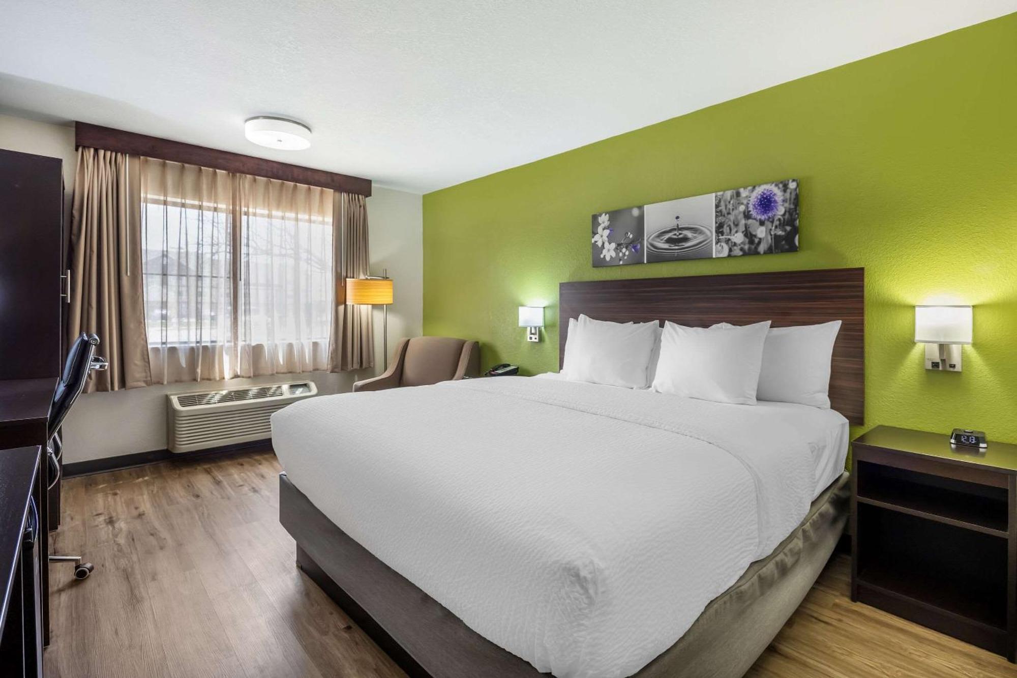 Sleep Inn & Suites Salina I-135 Εξωτερικό φωτογραφία