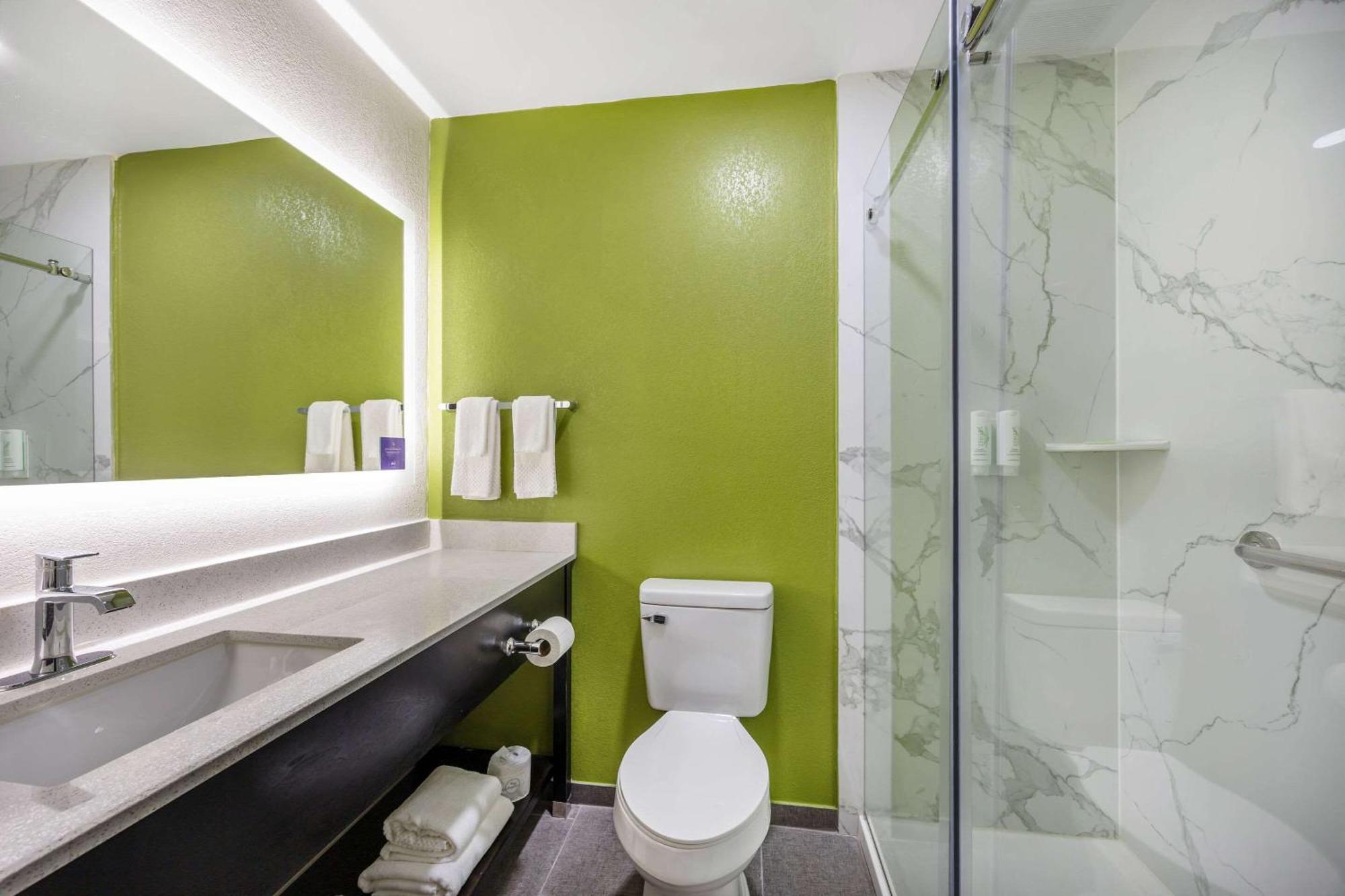 Sleep Inn & Suites Salina I-135 Εξωτερικό φωτογραφία