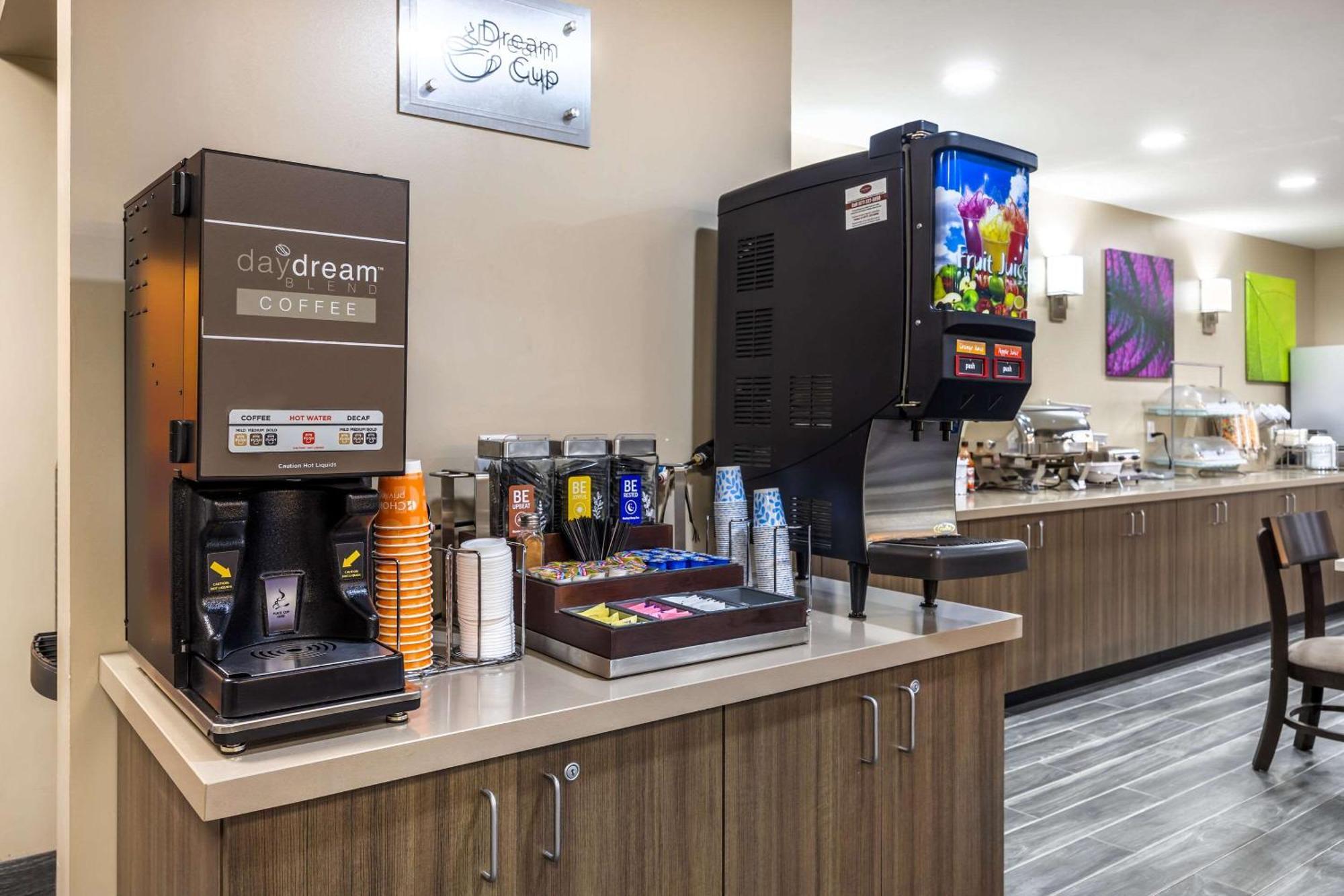 Sleep Inn & Suites Salina I-135 Εξωτερικό φωτογραφία