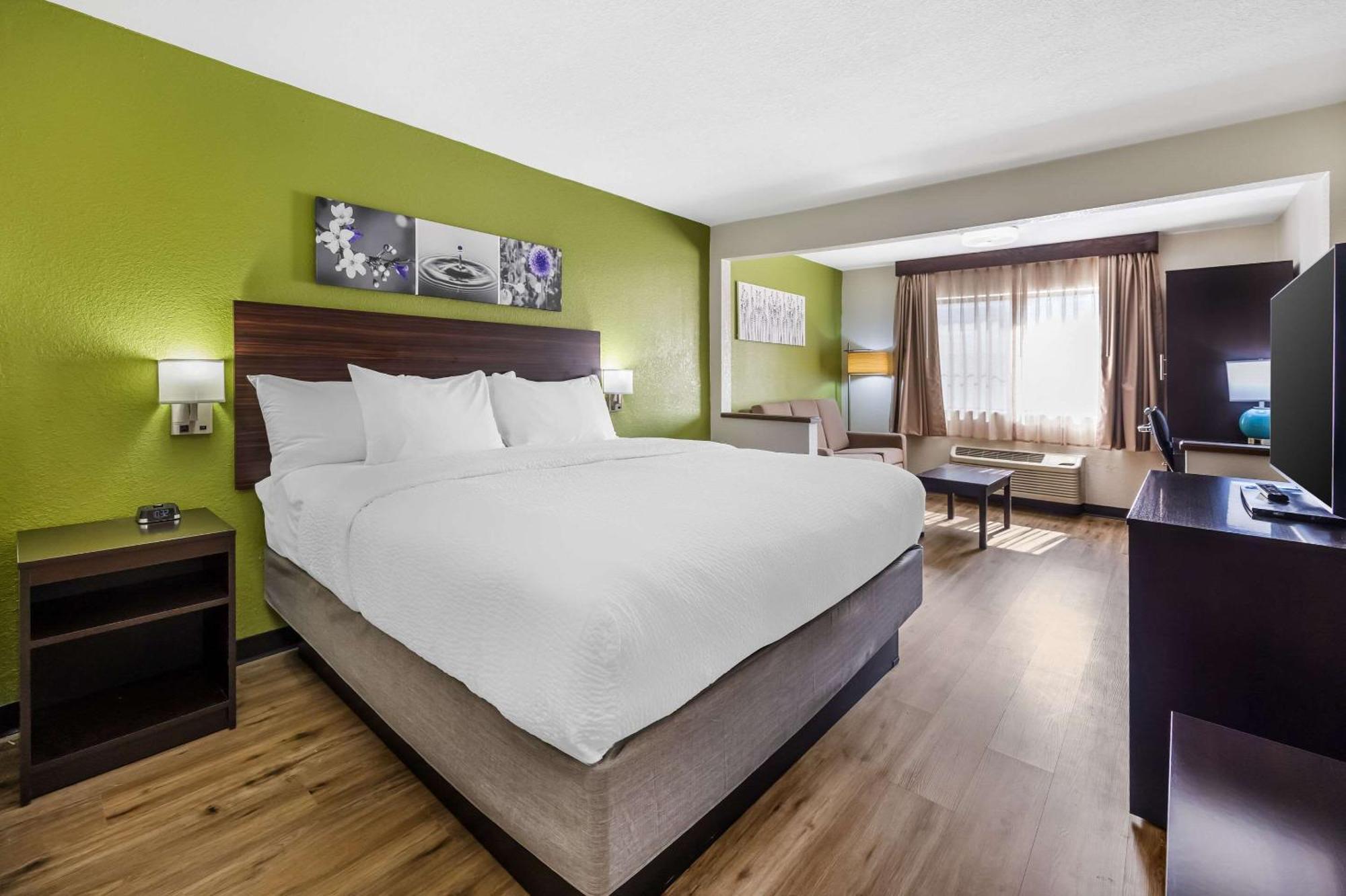 Sleep Inn & Suites Salina I-135 Εξωτερικό φωτογραφία