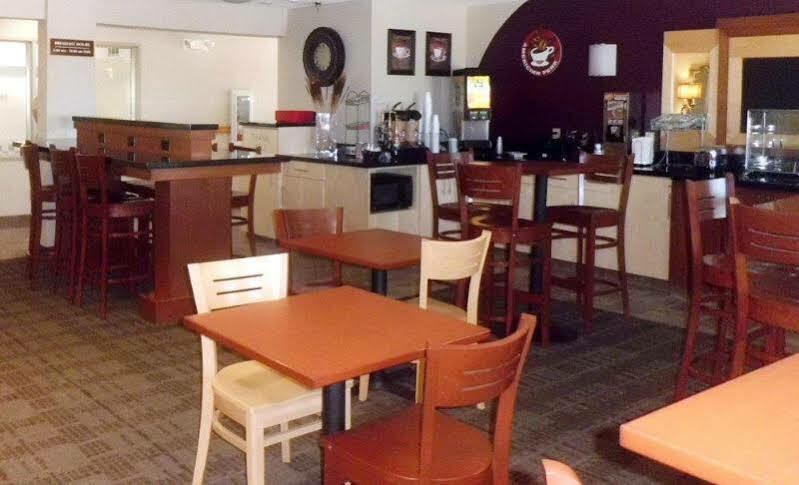 Sleep Inn & Suites Salina I-135 Εξωτερικό φωτογραφία