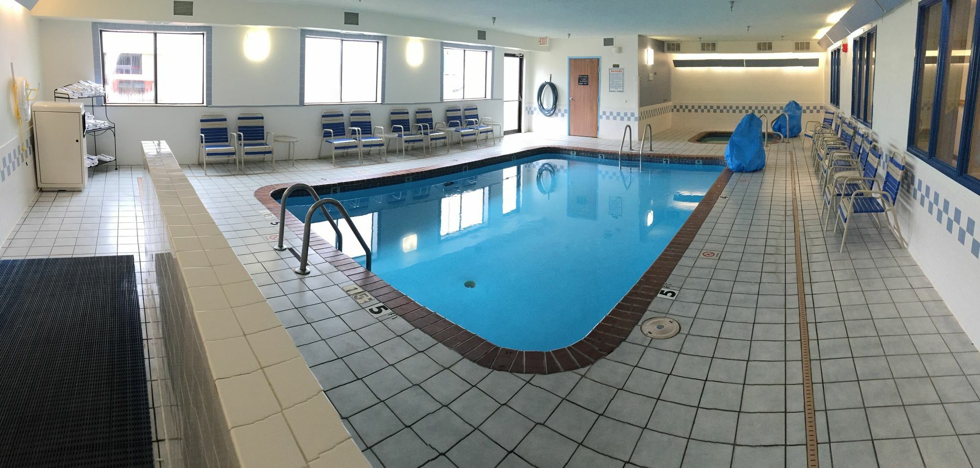 Sleep Inn & Suites Salina I-135 Εξωτερικό φωτογραφία
